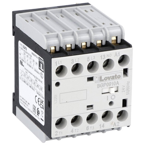 Lovato 11BGP0910A12060, Three-Pole BG Series Mini Contactor, IEC Operating Current Ie (AC3) = 9A, AC Coil 60Hz, 120VAC, 1NO Auxiliary Contact, Rear PCB Solder Pin
