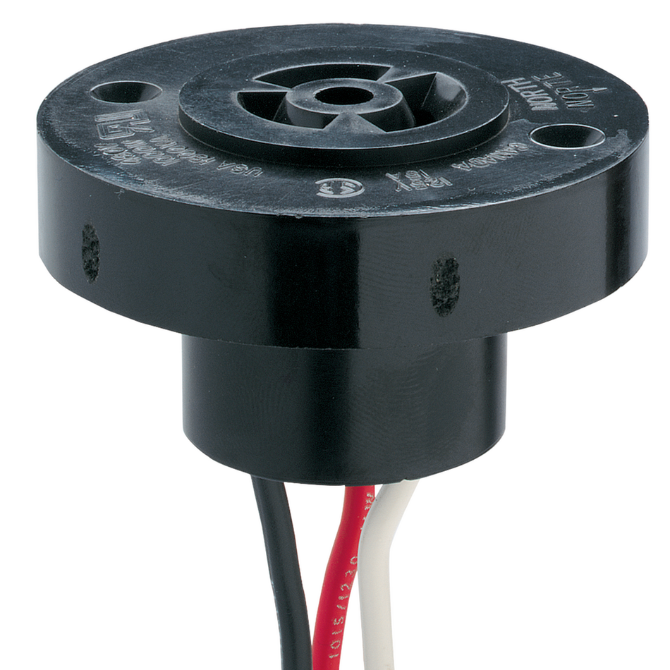 Intermatic K121, Locking Type Receptacle, 3-Pin, C136.10 Compliant, 9" lead
