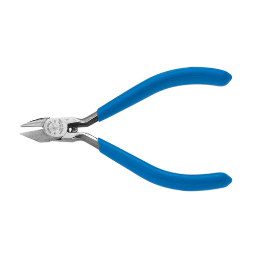 Klein Tools D259-4C, Diagonal Cutting Pliers, Pointed Nose, Extra-Narrow Jaw, 4-Inch