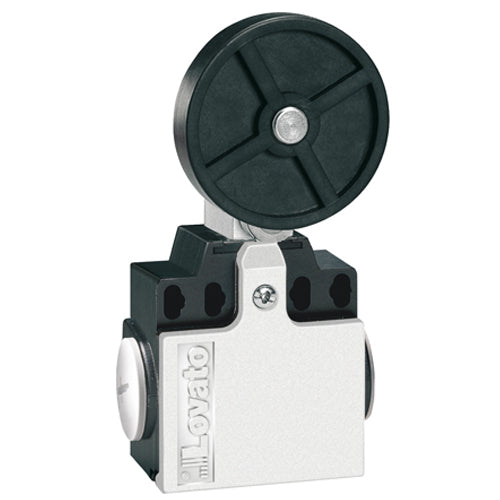 Lovato KCE3S11N, Limit Switch, K Series, Two Side Cable Entries, Rubber Roller Lever Plunger, Dimensions Compatible to EN/BS 50047, Plastic Body, Contacts 1NO+1NC Snap Action, 1/2'' NPT