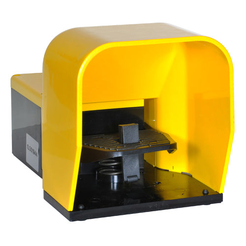 Lovato KG210S22, Foot Switch with Safety Lever, K Series, One Pedal, Plastic Body, With Cover, Contacts 2NO+2NC Snap Action