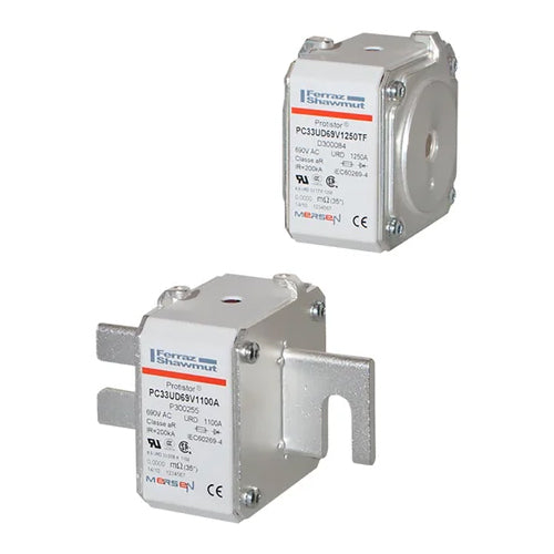 Mersen Z300241, Square Body High-Speed Fuse, Fast Acting, Size 33 aR, 690/700VAC, 700A, With Striker Slotted Blades short